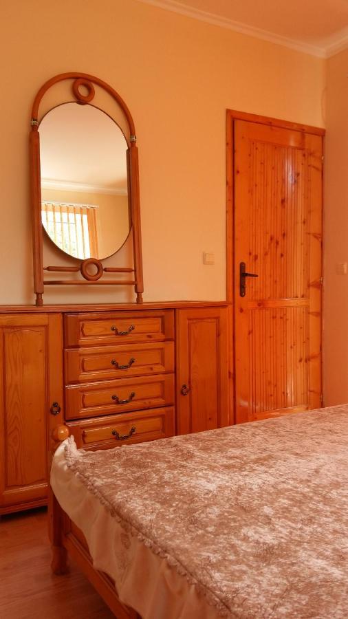 Sunrise Apartment Balchik Extérieur photo